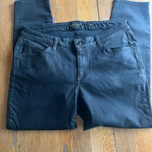 Lucky Brand Women's Black Straight Leg Jeans Classic 5 Pocket Size16W